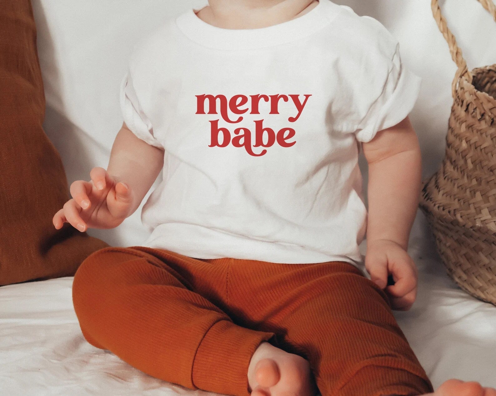 Matching Christmas Family Shirts, Retro Family Christmas Tees, Minimal Christmas Family Tees, Merry Mama and Mini, Christmas Mommy And Me,