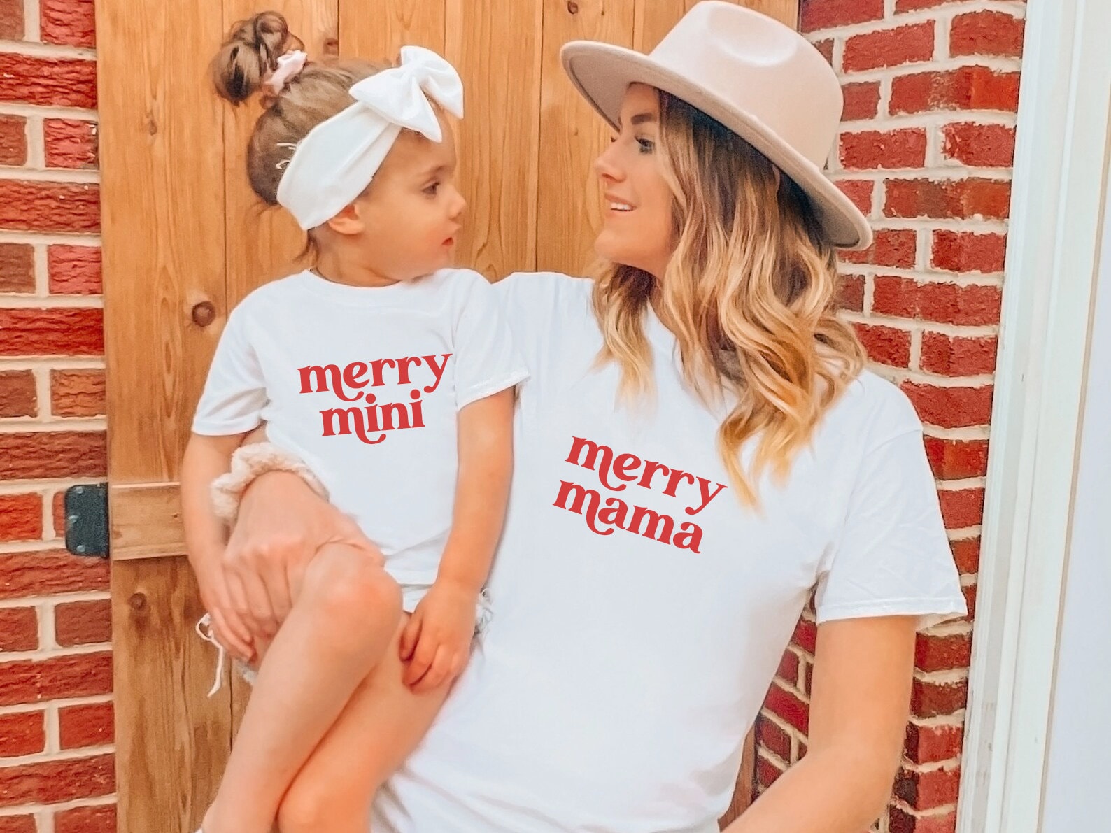 Matching Christmas Family Shirts, Retro Family Christmas Tees, Minimal Christmas Family Tees, Merry Mama and Mini, Christmas Mommy And Me,